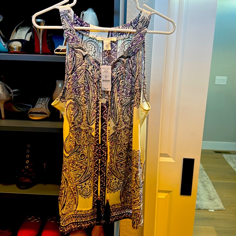 WHBM NWT purple paisley short sleeve top